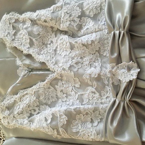 Bridal MOB Dress Silver Satin White Lace V-neck Dress Size 10 Medium - Picture 15 of 16
